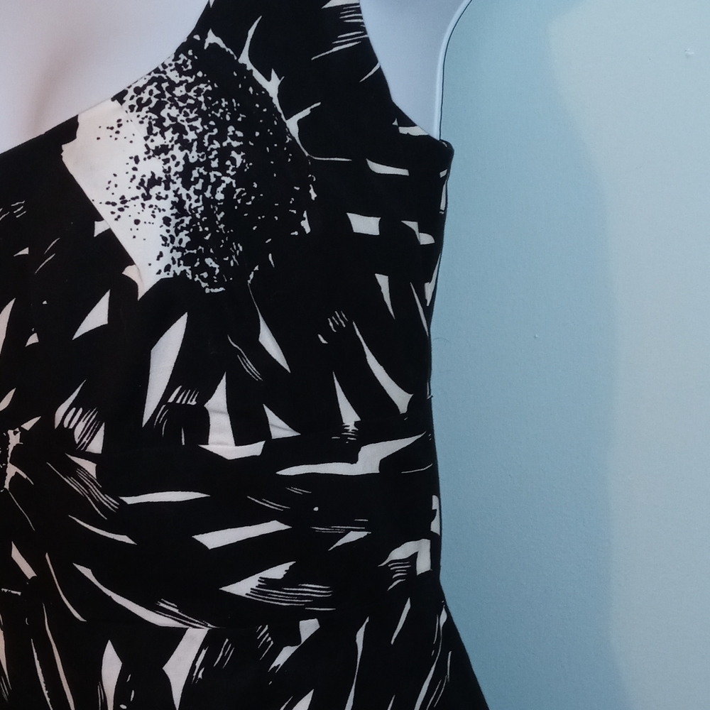 Suzi Chin Dress Sleeveless Size 8 Black White Abstract Flowers - Picture 9 of 14